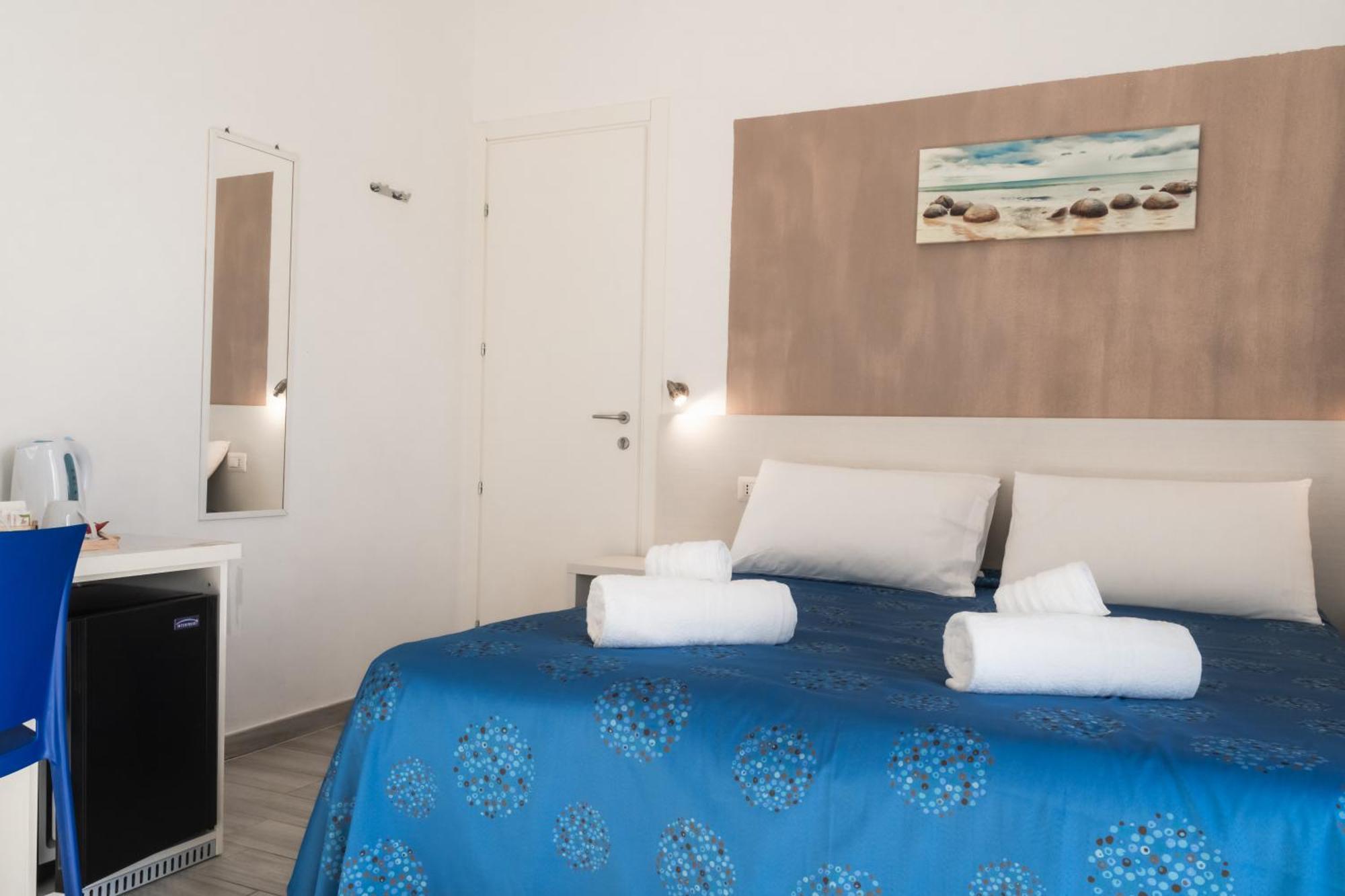 Hotel Caletta sul Mare La Caletta Esterno foto