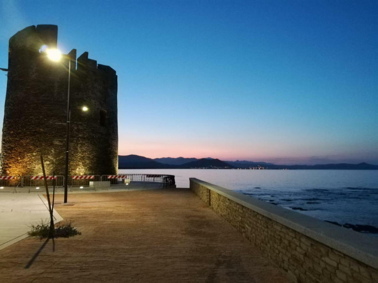 Hotel Caletta sul Mare La Caletta Esterno foto